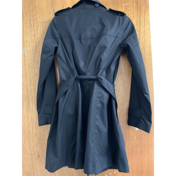 Banana Republic Trench Coat - Picture 2 of 4
